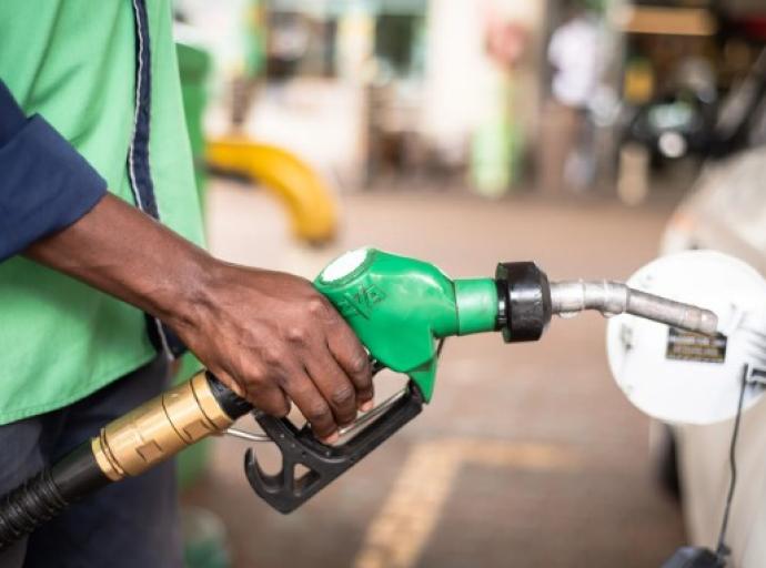  R500,000 fraud at the pump: Petrol attendant arrested by Hawks for cloning fuel cards